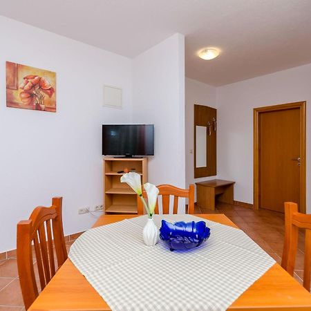Apartments Palm Tree Trogir Buitenkant foto