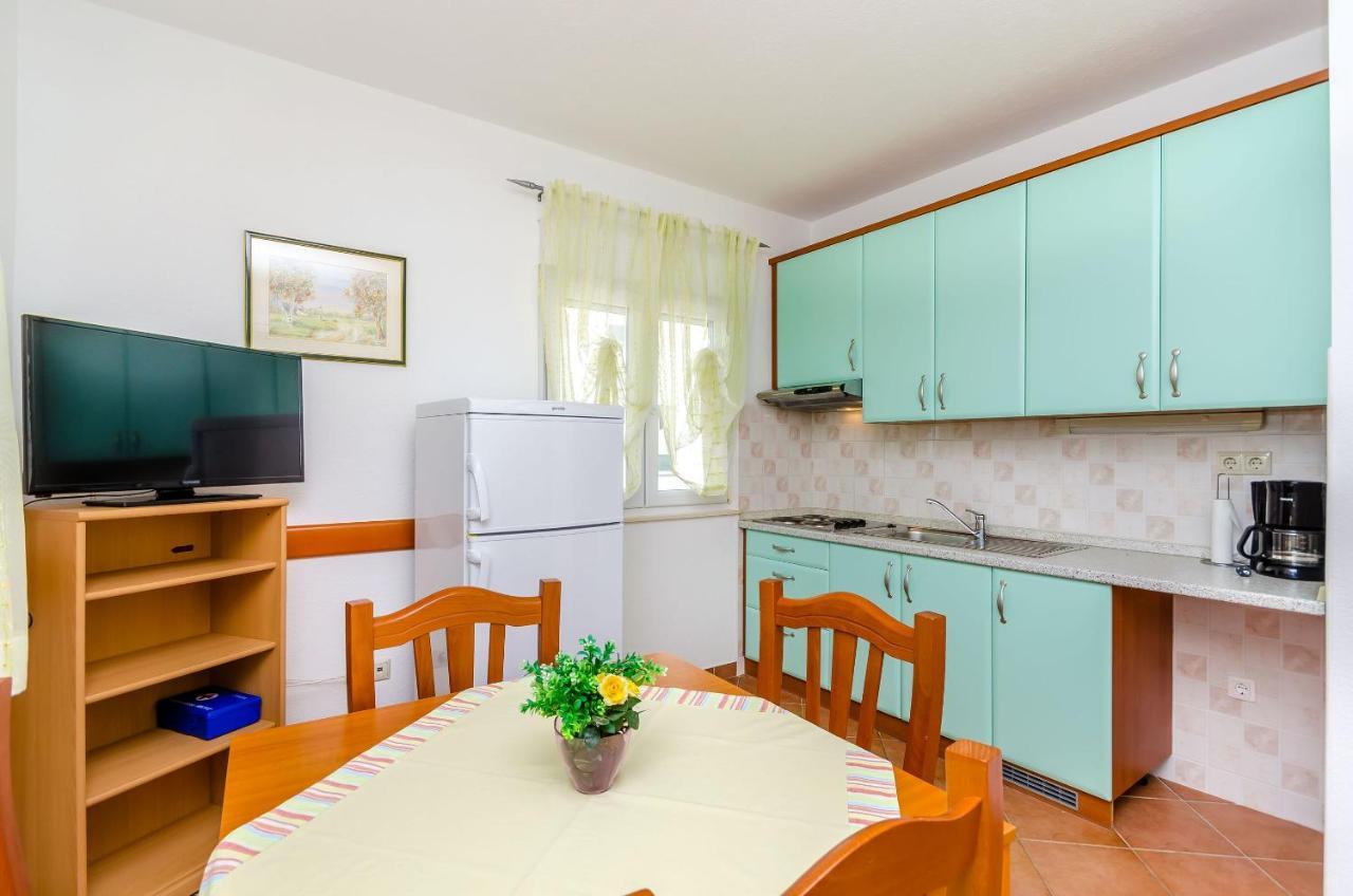 Apartments Palm Tree Trogir Buitenkant foto