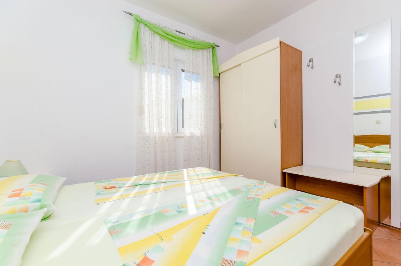 Apartments Palm Tree Trogir Buitenkant foto